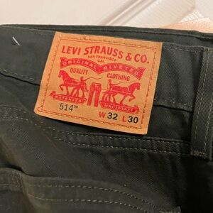 Levis